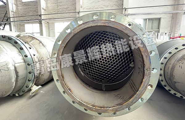 鈦管換熱器特點與優勢 鈦管換熱器特點與優勢